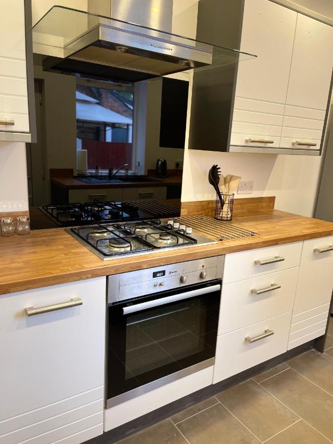 Bentley Place Crewe Ngoại thất bức ảnh