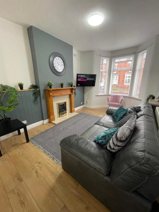 Bentley Place Crewe Ngoại thất bức ảnh